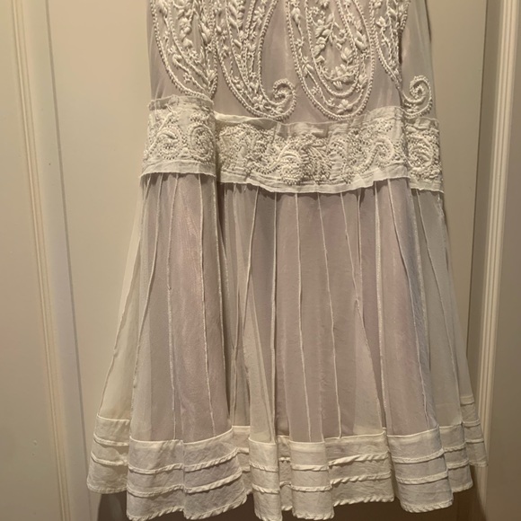 Skirt to compliment Lace Top listed. - Picture 3 of 4